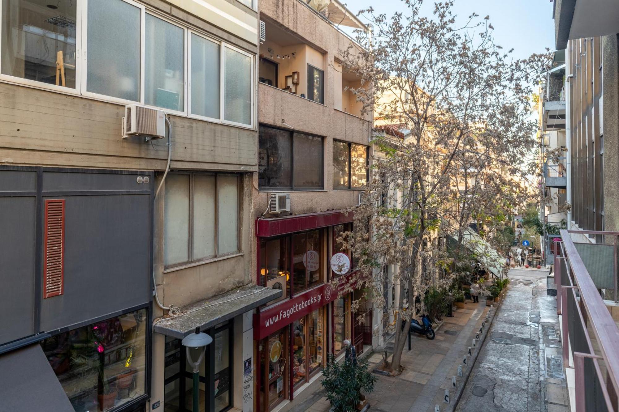 Super Central Apartment Downtown Exarcheia! Athen Exterior foto